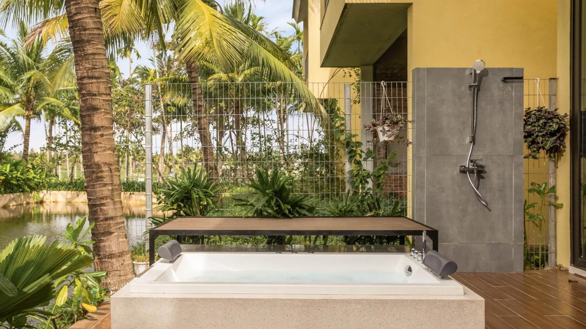 Apartment Chilling Hoi An Apt Btw An Bang Beach And Ancient Town